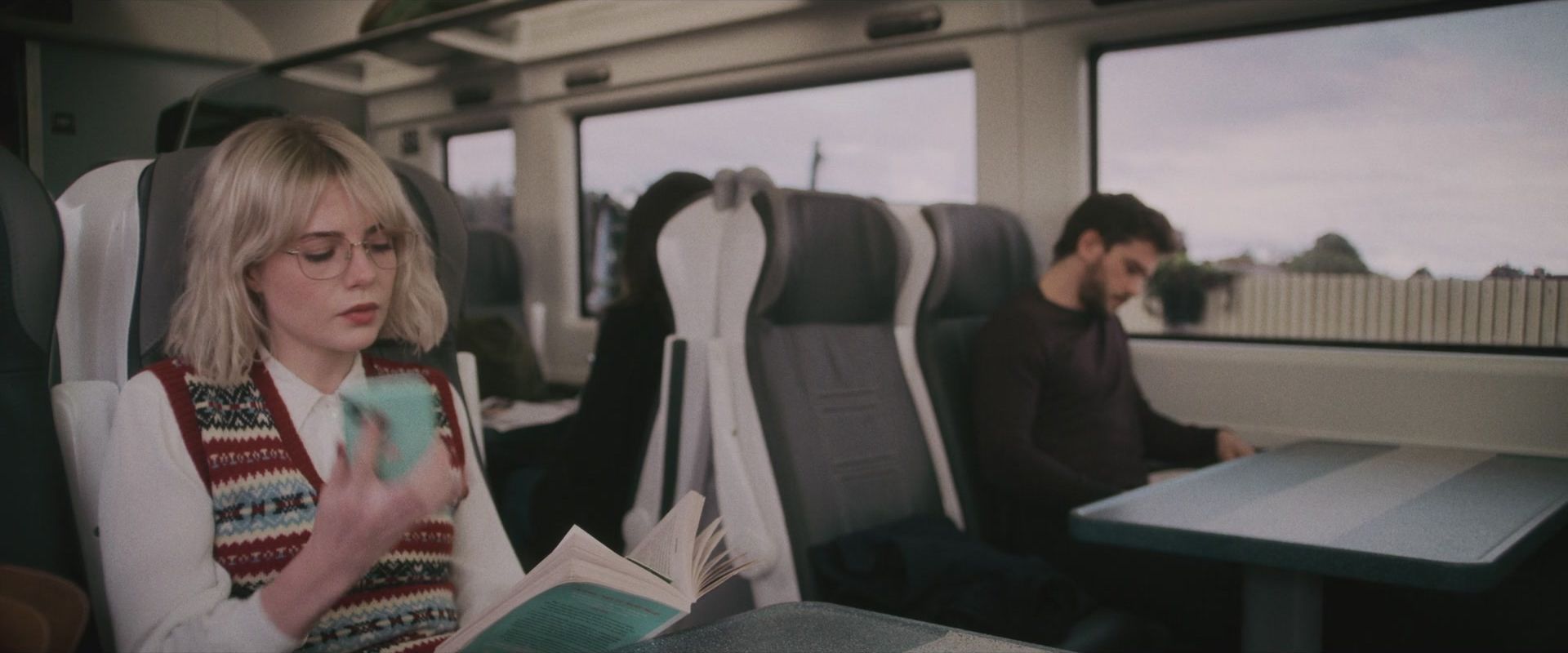 ILB203-048.jpg ILB203-048.jpg