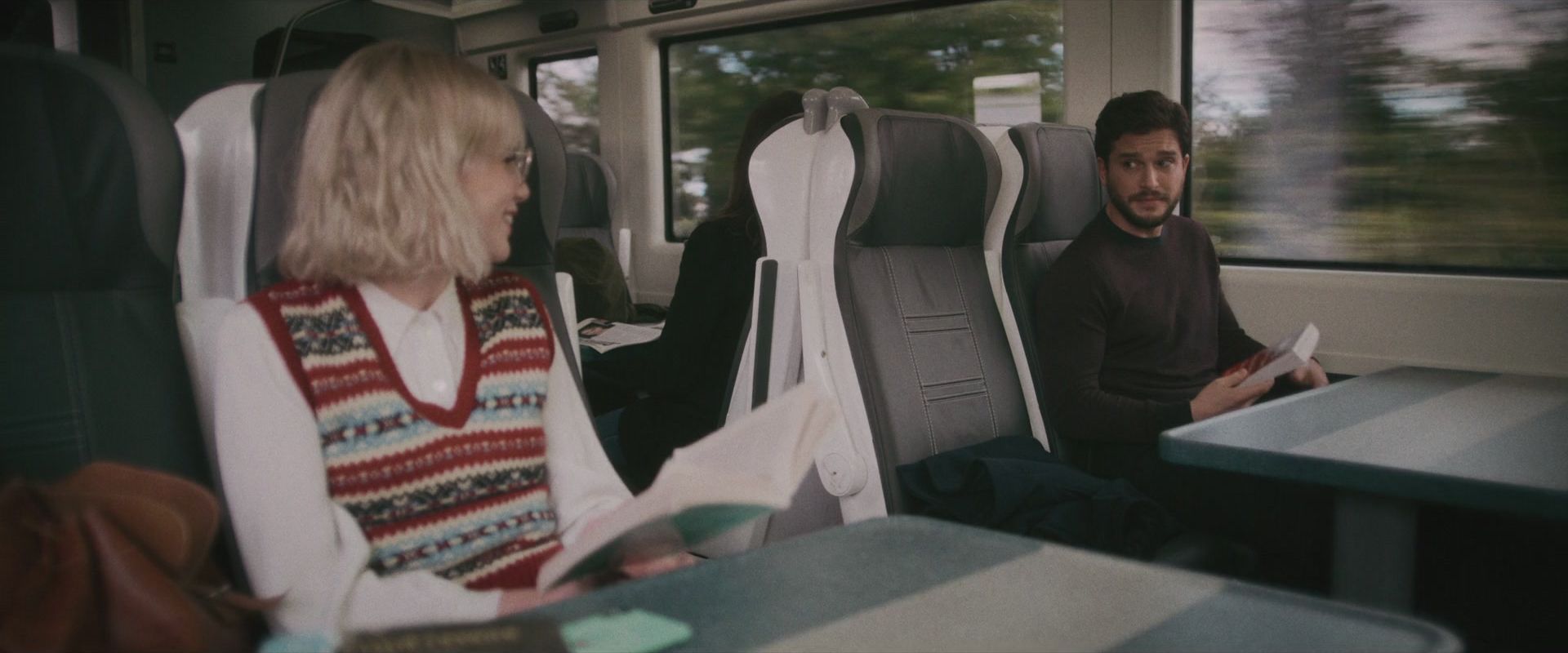 ILB203-084.jpg ILB203-084.jpg