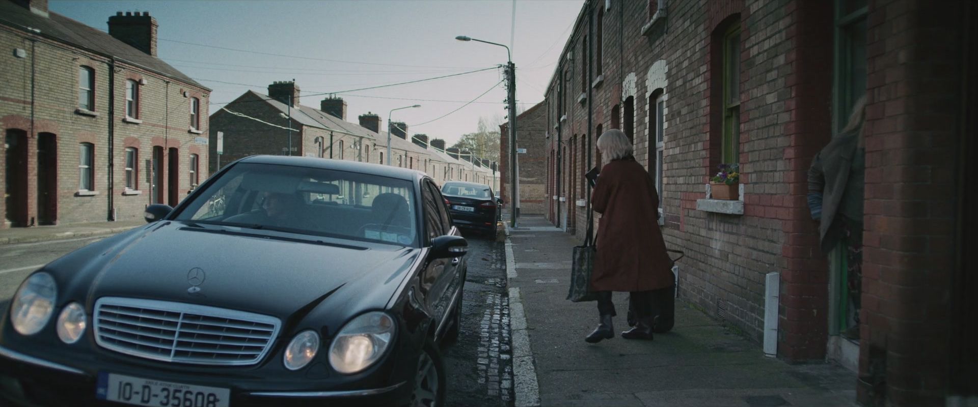 ILB203-192.jpg ILB203-192.jpg