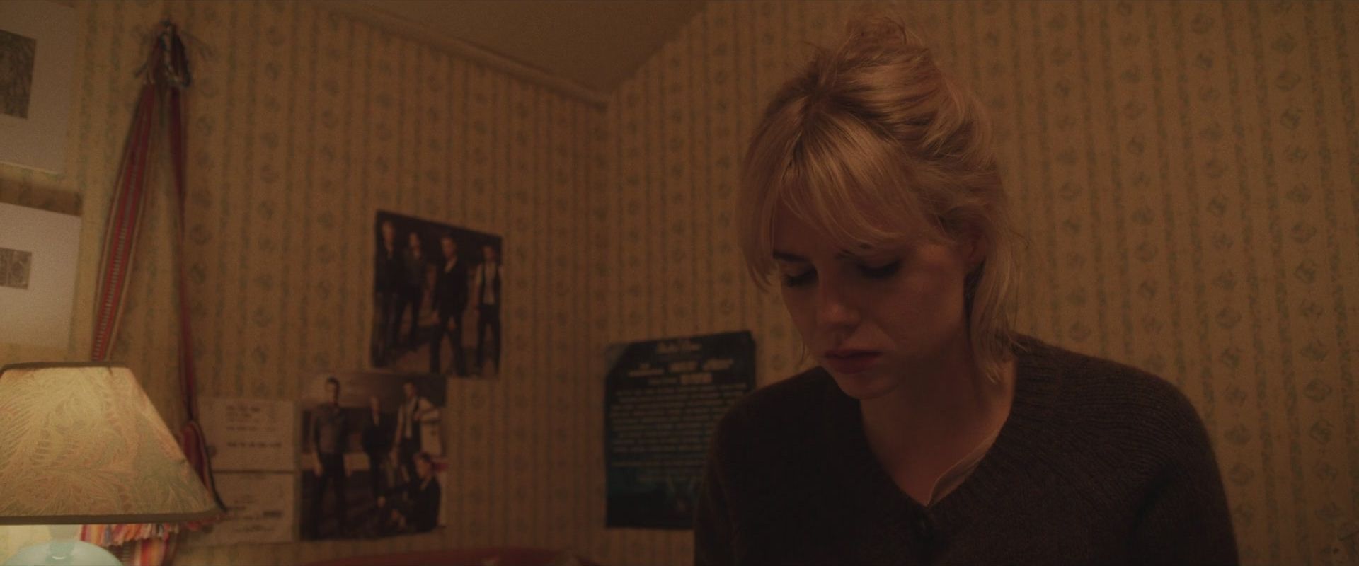 ILB203-245.jpg ILB203-245.jpg